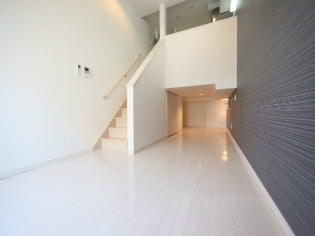 Grandole志賀本通Ⅱ アンダーロフト(床下ロフト)愛知県名古屋市北区長田町4丁目69-5