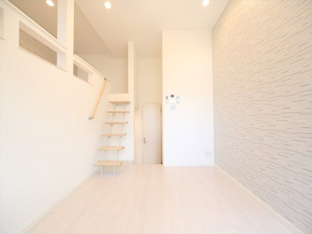 エスハウス ロフトに階段で上がれます(階段式ロフト) 愛知県名古屋市西区菊井1丁目10-13