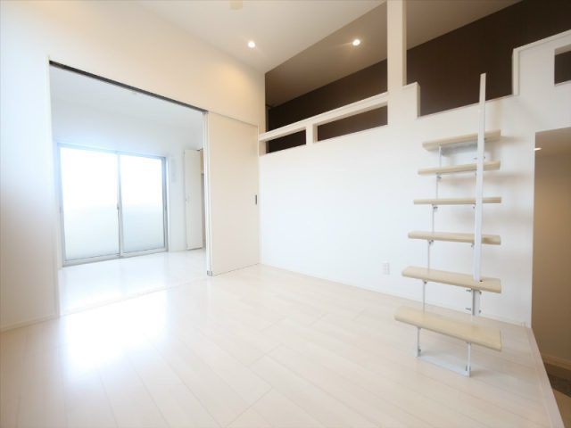 Grandline(グランドライン) 愛知県名古屋市中村区高道町5丁目2-25