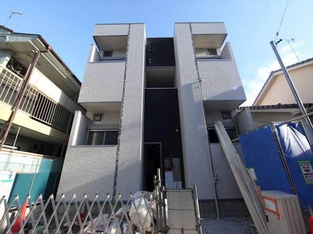 メイプルスクエア大宮 ロフトに階段で上がれます (階段式ロフト) 愛知県名古屋市中村区大宮町2丁目40