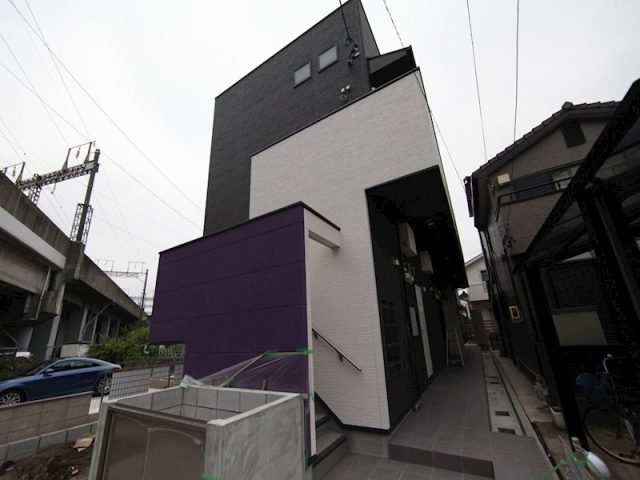エリュート 愛知県名古屋市中村区新富町4丁目3-7