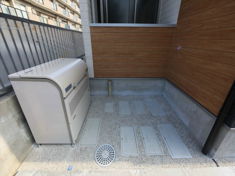 サンハイツ拓 敷地内ゴミ捨て場