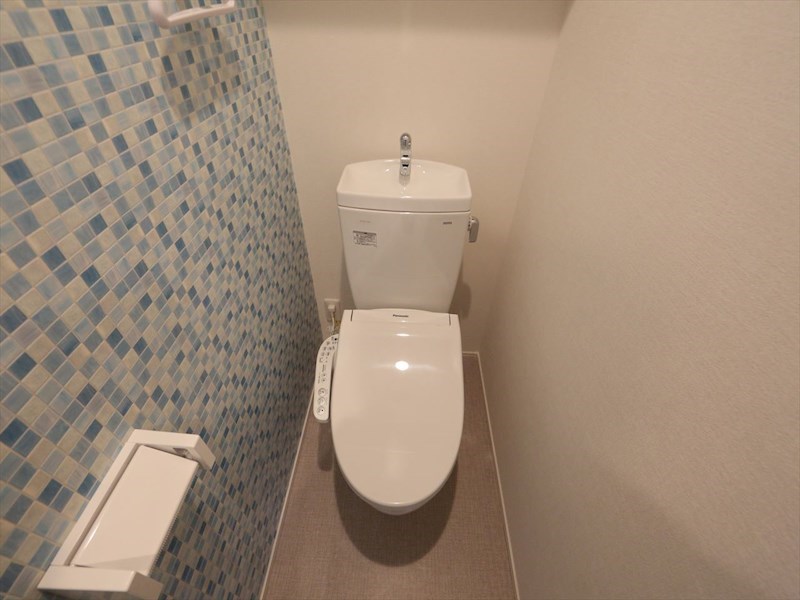 Ａｒｃｏｉｒｉｓ中村公園 温水洗浄暖房便座付トイレ　同仕様写真