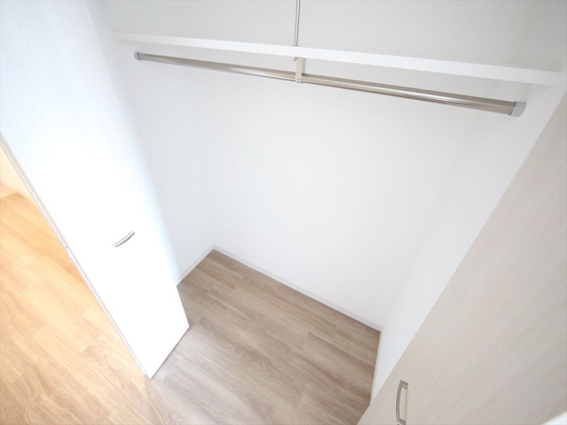 PURE RESIDENCE 名駅南 クローゼット（収納充実しています）