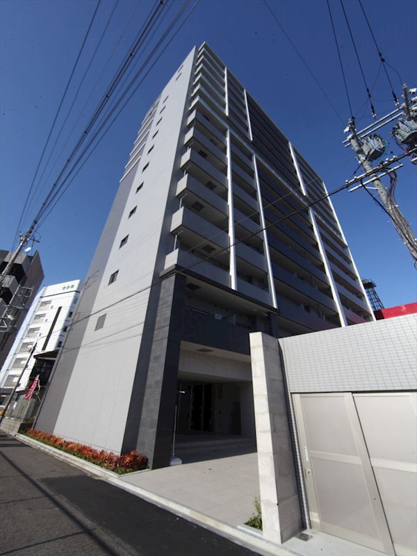 外観 宅配BOX オートロック 防犯カメラ