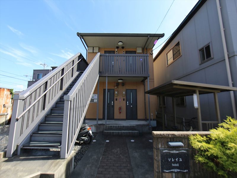 ソレイユ 外観　ＴＶモニター付インターホン　宅配ＢＯＸ