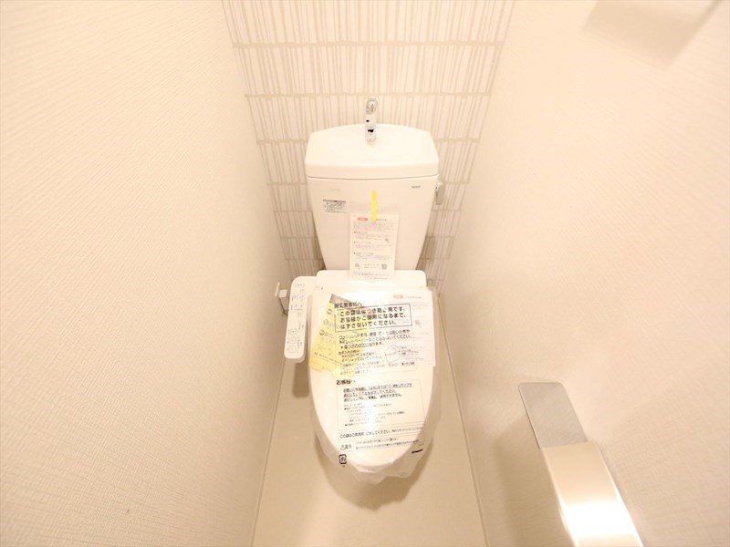 エスリード大須プレシア 温水洗浄暖房便座付トイレ