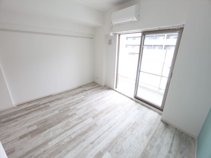 OT.residence名駅（OTレジデンス名駅） 洋室10.4帖　ウォークインクローゼット付