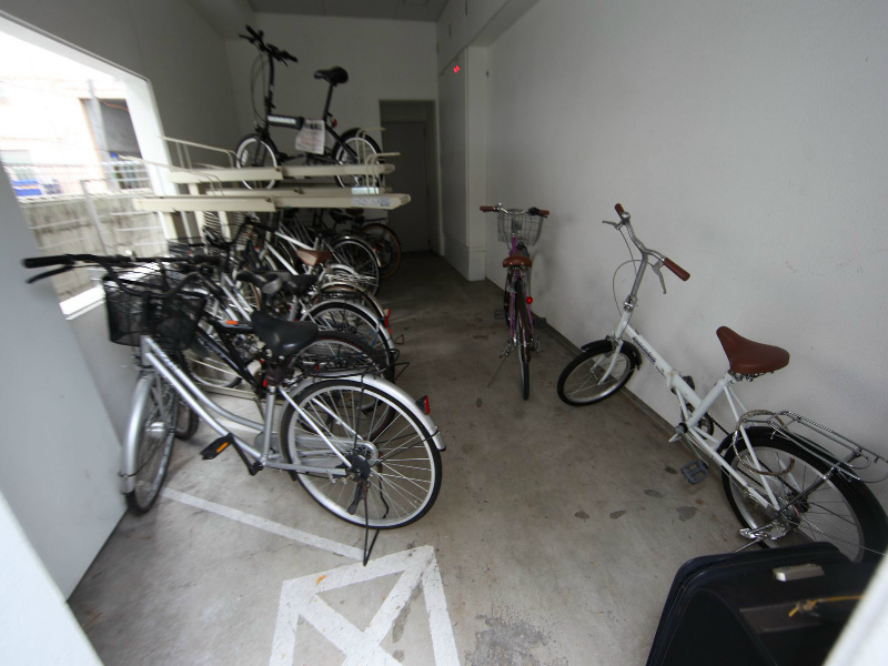 シャトー＆ホテル名駅南2nd 屋根付き駐輪場