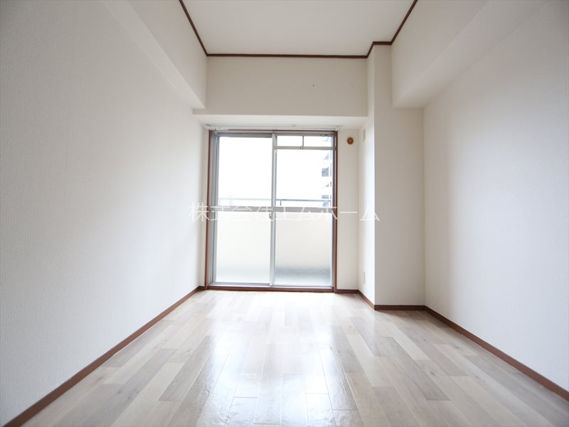 エスポア富士見台 洋室5.1帖　バルコニーに面してます