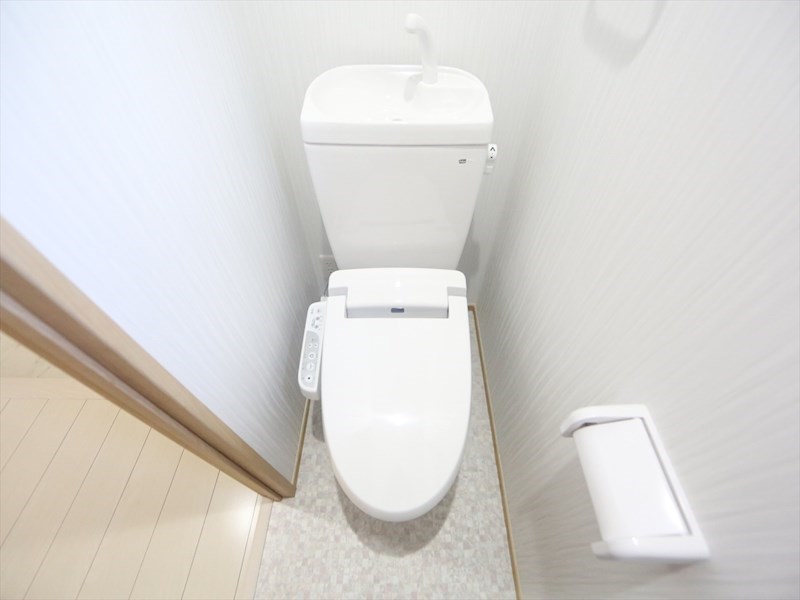グランレーヴ大須観音 温水洗浄暖房便座付トイレ