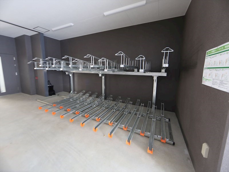 Ｄｉｍｏｒａ名駅南 屋根付き駐輪場