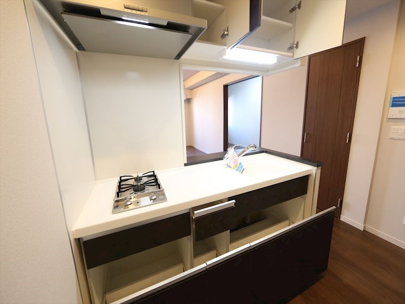 Ｄｉｍｏｒａ名駅南 システムキッチン（ガス2口コンロ付）カウンターキッチン