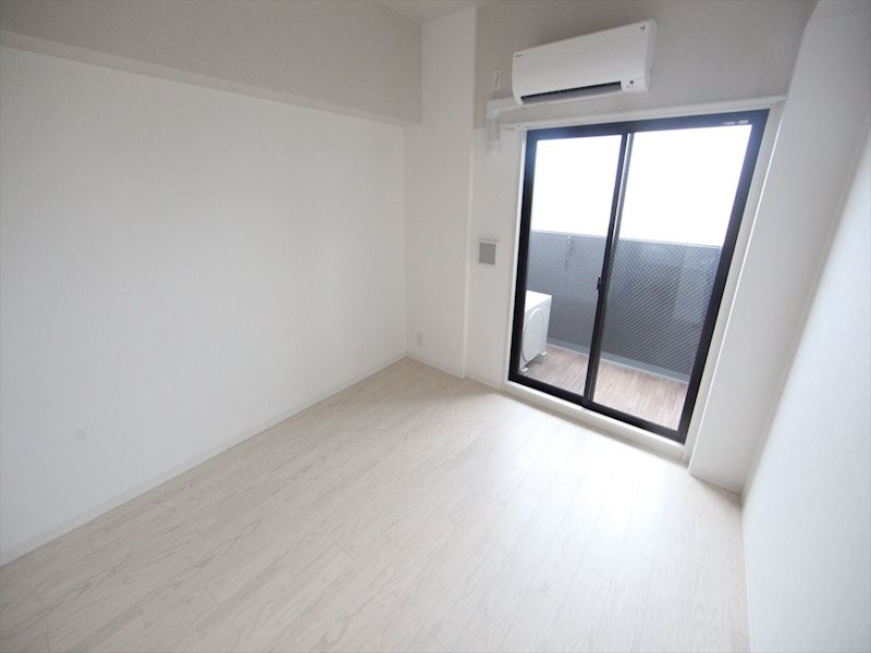 S-RESIDENCE名駅North 洋室7帖　クローゼット付（収納充実してます）