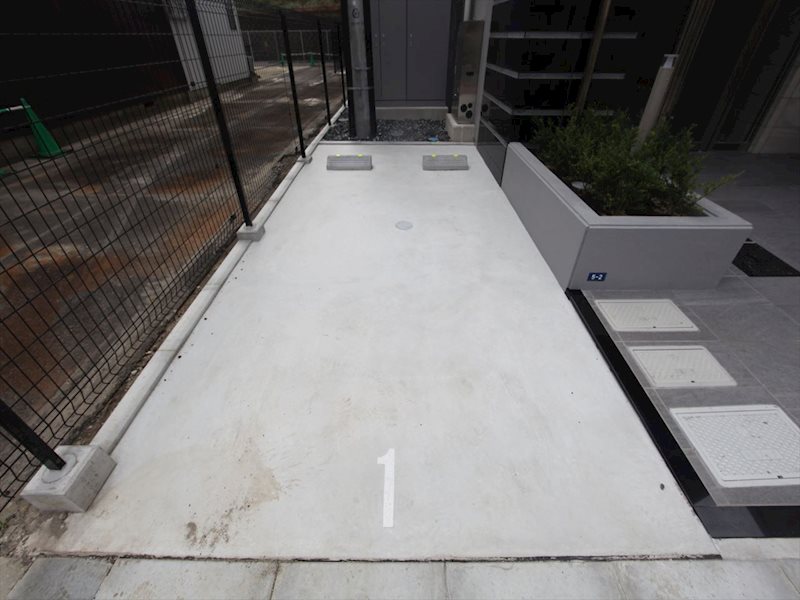 S-RESIDENCE名駅North 敷地内駐車場