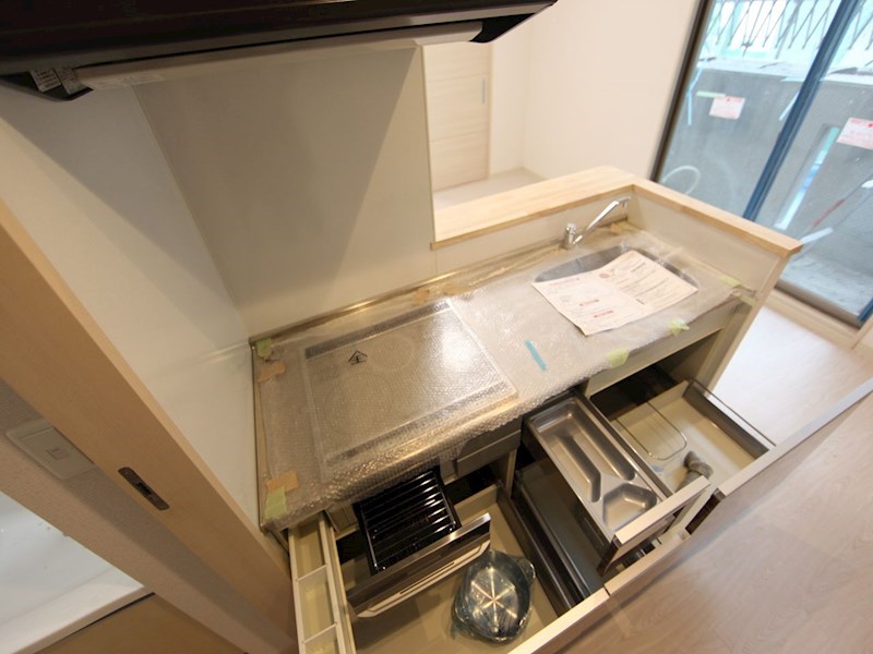 フローラル泉II システムキッチン（ＩＨ3コンログリル付）カウンターキッチン