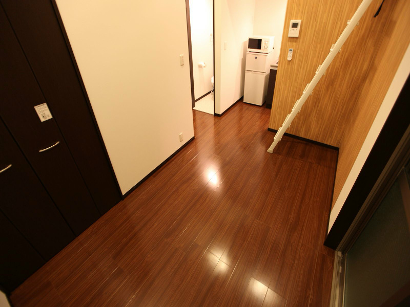 Ｌｕｃｋ（ラック） 洋室8.7帖　ロフト5.4帖（収納でもお部屋でもつ使えます）