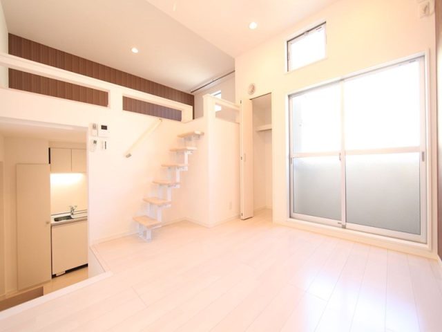DESIGNSQUARE(デザインスクエア) ロフトに階段で上がれます(階段式ロフト)愛知県名古屋市北区山田1丁目13-18
