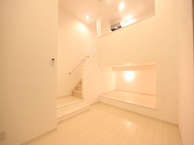 ブラウンコート アンダーロフト(床下ロフト)愛知県名古屋市中川区外新町4丁目29