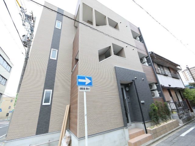 エヴァンコートIII 愛知県名古屋市西区上名古屋2丁目8-11
