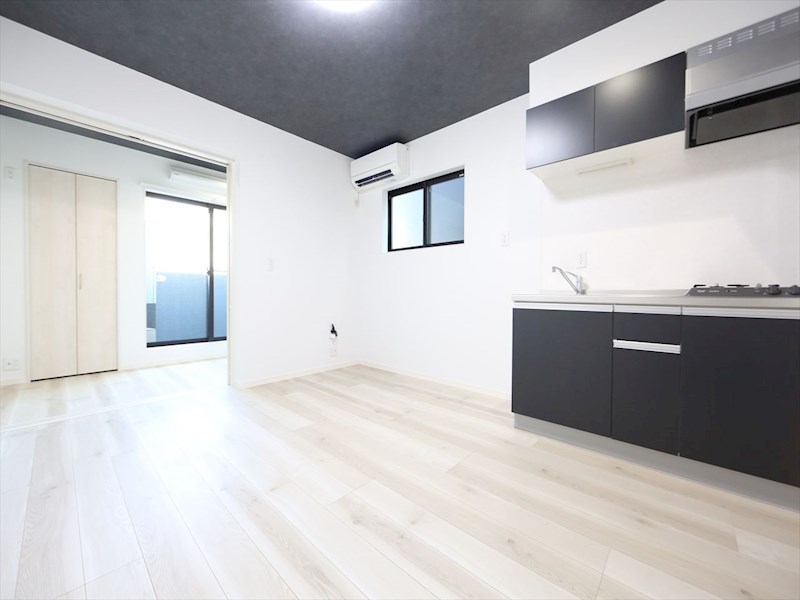ＣＲＡＳＴＩＮＥ大杉 ＬＤＫ8.7帖　システムキッチン　エアコン完備　同仕様写真