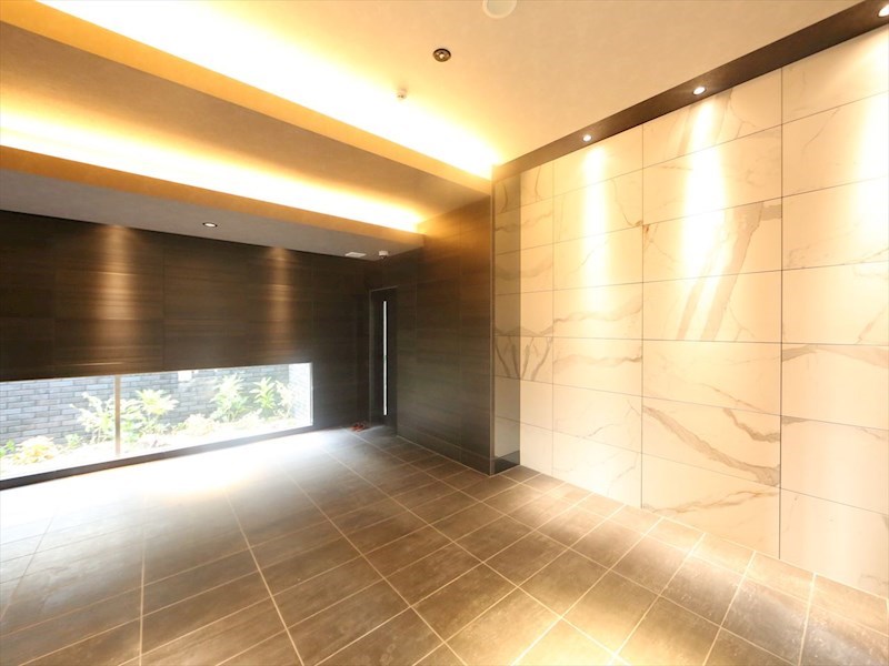 Ｓ－ＲＥＳＩＤＥＮＣＥ金山ＷＥＳＴ エントランス　オートロック　宅配ＢＯＸ　防犯カメラ