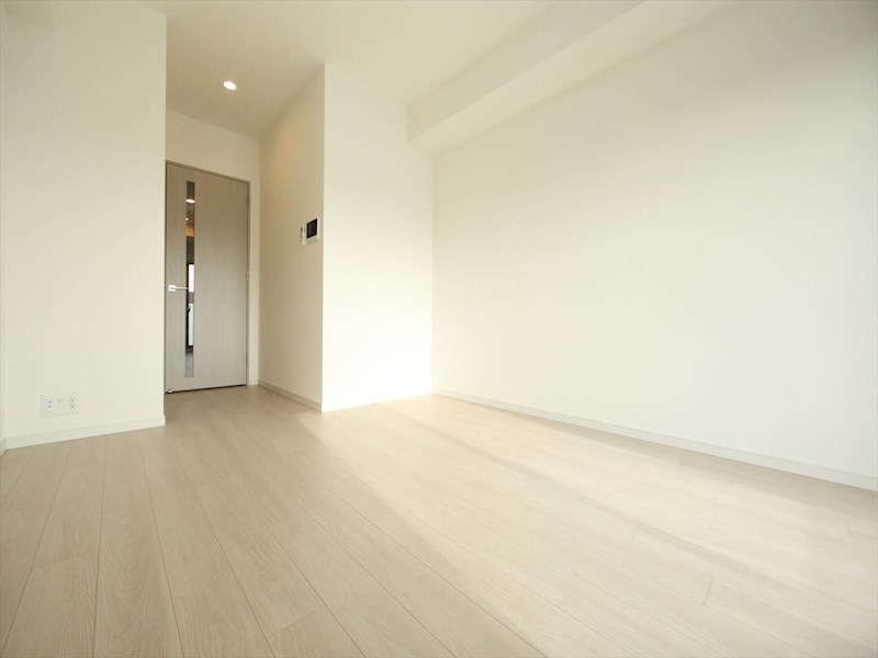Ｓ－ＲＥＳＩＤＥＮＣＥ金山ＷＥＳＴ 洋室8.6帖　クローゼット付（収納充実してます）