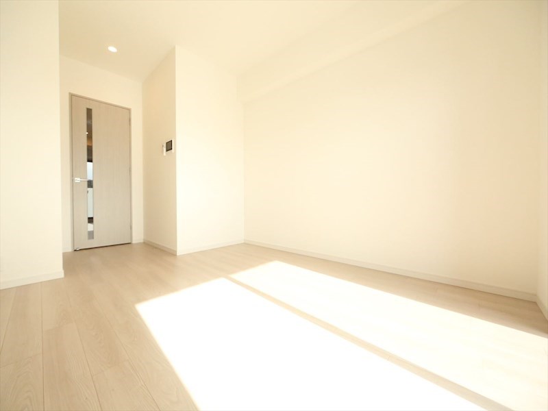 Ｓ－ＲＥＳＩＤＥＮＣＥ金山ＷＥＳＴ 洋室8.5帖　クローゼット付（収納充実してます）