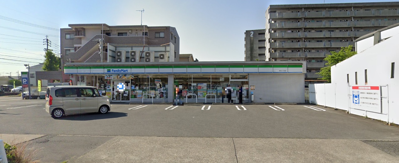 アウスレーゼ ファミリーマート　助光二丁目店