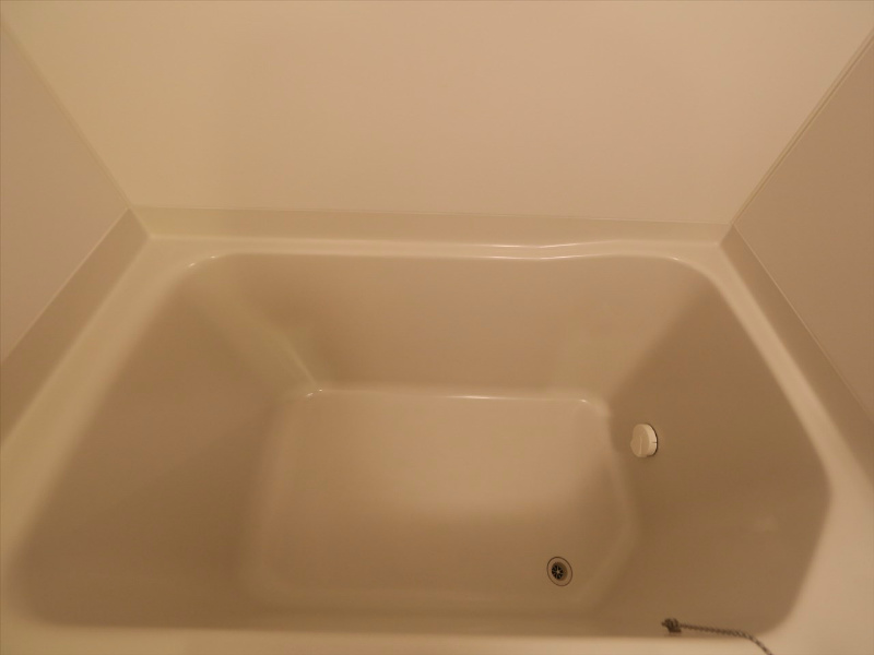 ヴォーヌングケイ  バスルーム　バス・トイレ別