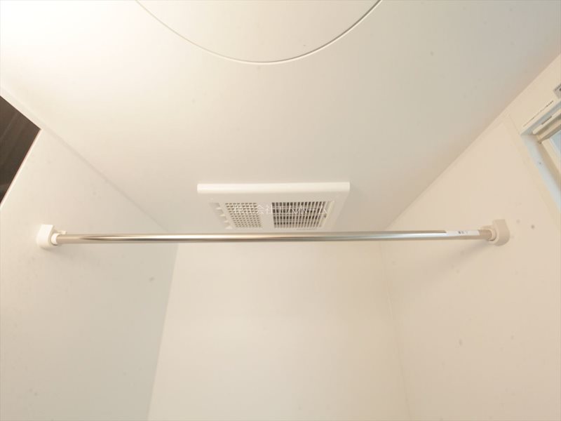 CRASTINE弥生町B棟 浴室暖房乾燥機付き