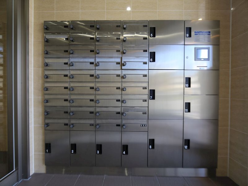 グレイスコート八田駅前 宅配BOX完備