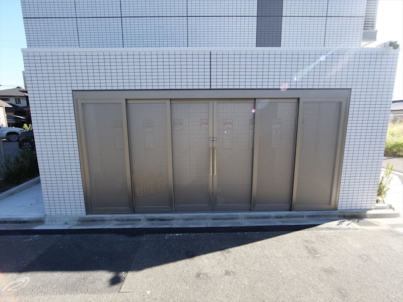 プログレッソ八田 敷地内ゴミ捨て置き場