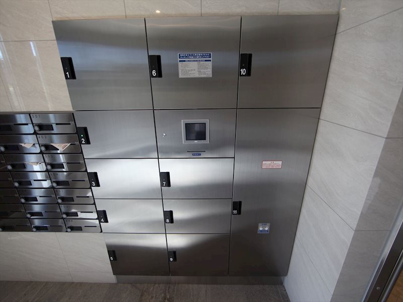 プログレッソ八田 宅配BOX完備
