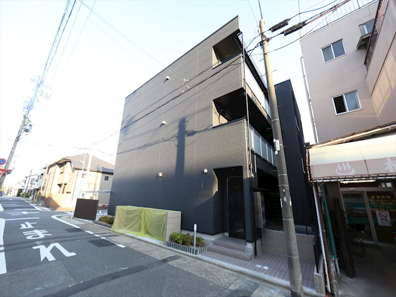 外観 オートロック付 デザイナーズ 光インターネット無料
