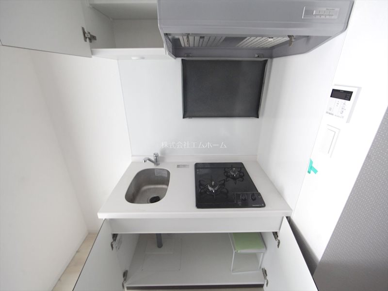 RESIDENCIA御器所 システムキッチン（ガス2口コンロ）