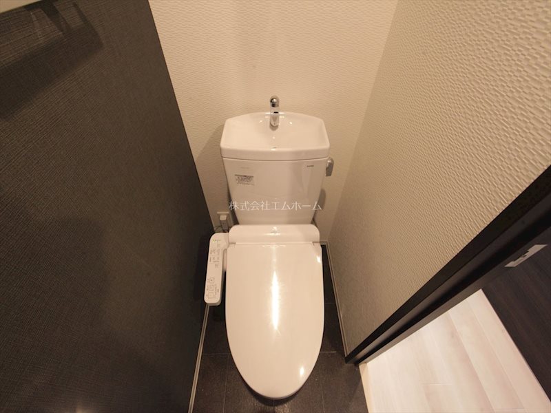 RESIDENCIA御器所 温水洗浄便座付トイレ