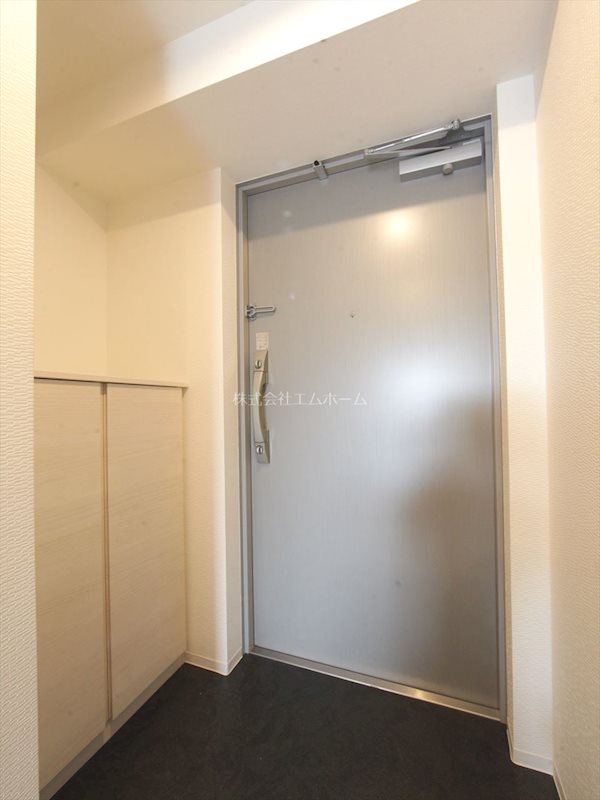 RESIDENCIA御器所 玄関　シューズボックス付