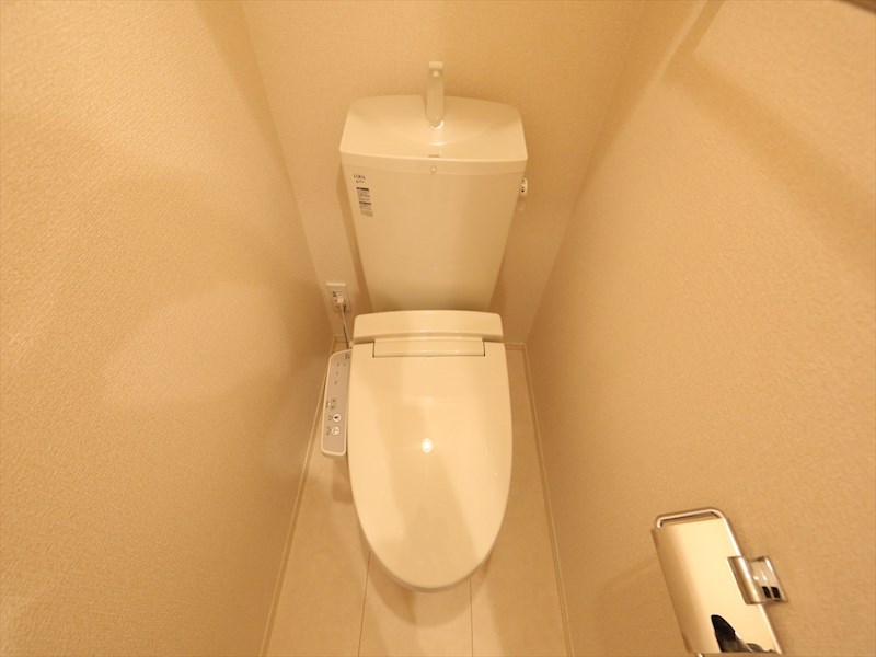 アバンサール 温水洗浄暖房便座付トイレ