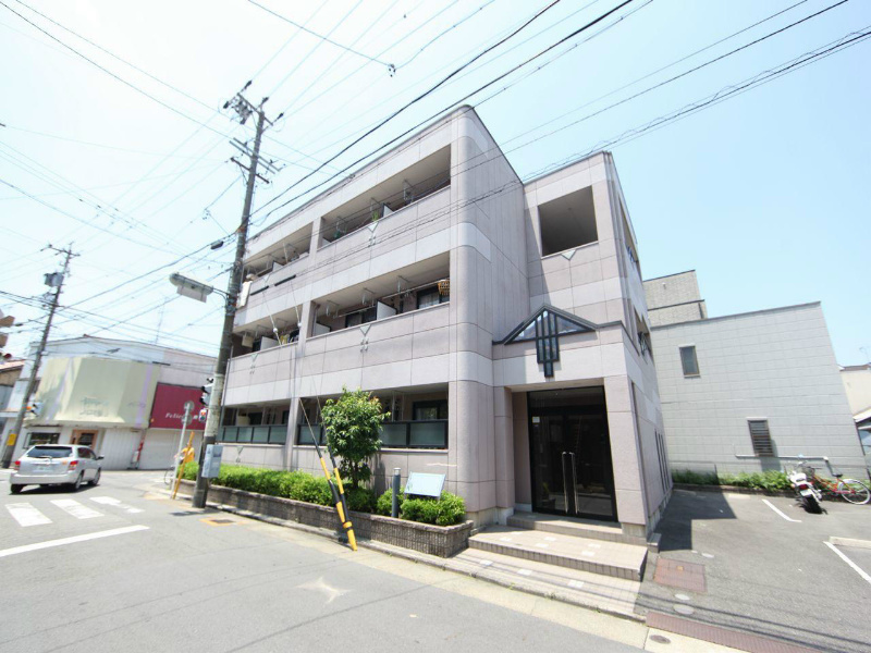 外観 集合ポスト有り 屋根付き駐輪場
