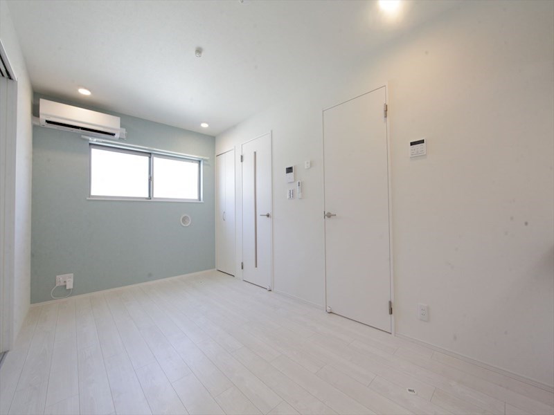 ハーモニーテラス下中村町 ＬＤＫ8.6帖　システムキッチン　エアコン完備　同仕様写真