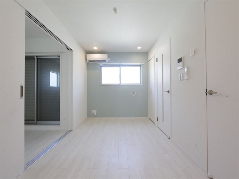 ハーモニーテラス下中村町 ＬＤＫ8.6帖　洋室3.8帖　バルコニー　同仕様写真