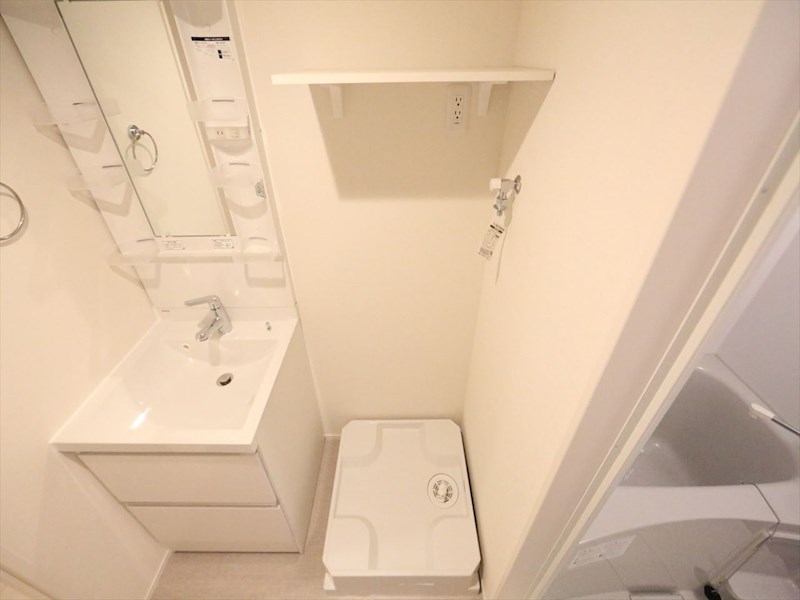 ハーモニーテラス新守山 脱衣所　室内洗濯機置き場　同仕様写真
