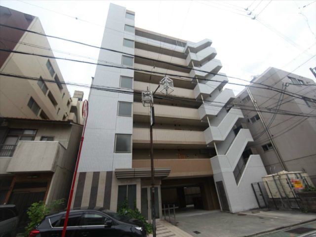ロアール泉 愛知県名古屋市東区泉2丁目9-3