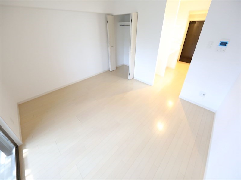 FRENCIA NOIE名駅 洋室11.3帖　クローゼット　エアコン
