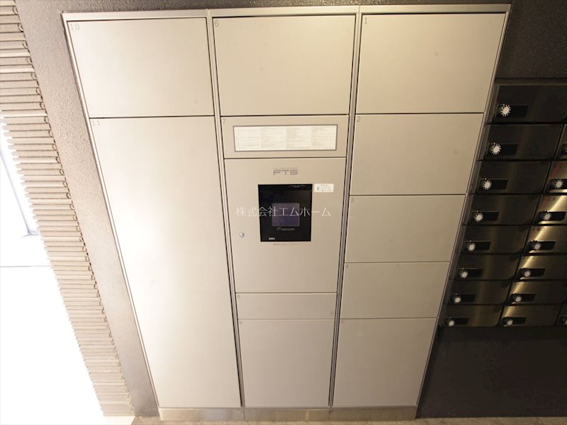 ドゥナーレ辻町 宅配BOX