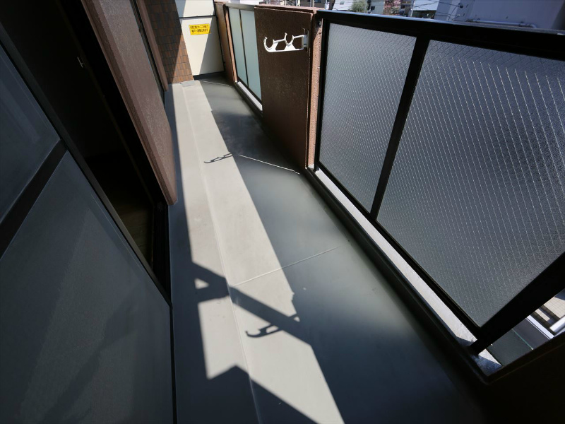 フォーザック鳥居通 バルコニー