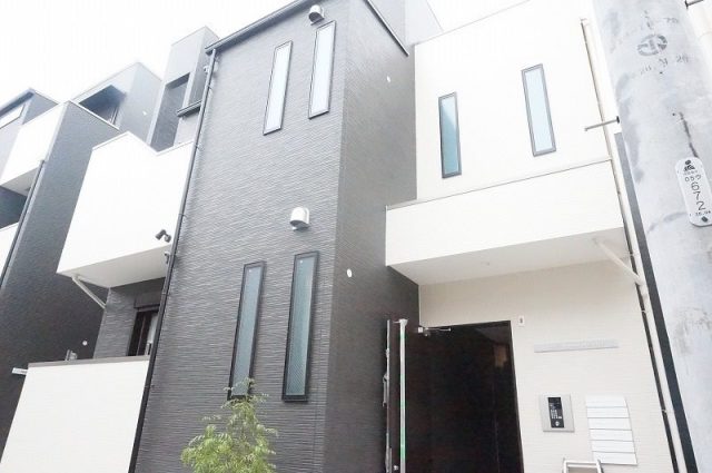 Regalest Preston Morishita（レガリストプレストンモリシタ）愛知県名古屋市北区東大杉町３丁目25-15