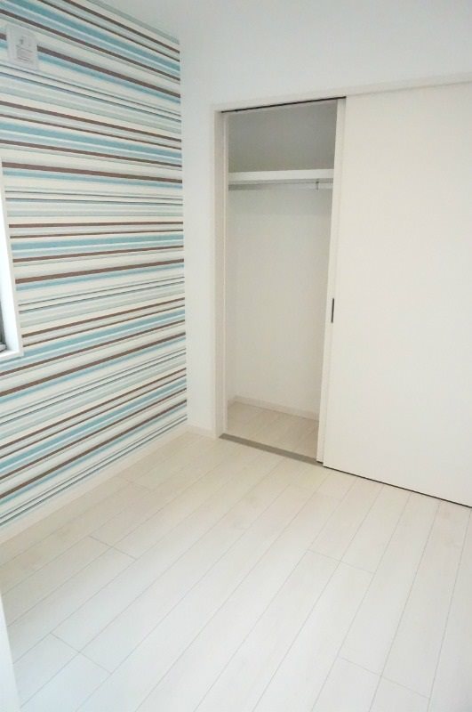 愛知県名古屋市熱田区千代田町 洋室3.1帖　収納充実　クローゼット完備