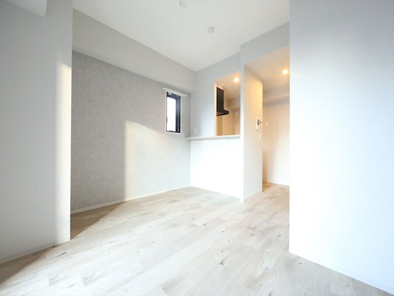 The 9th Residence Sakae Side ＬＤＫ10.4帖　カウンターキッチン　エアコン完備